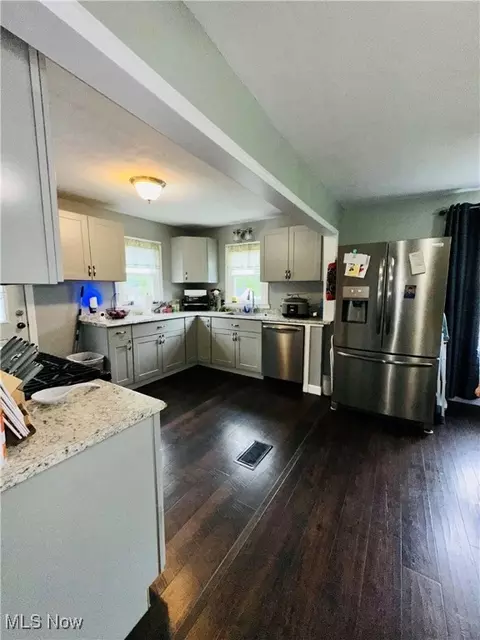 Kitchen - 418 Main St, Philo, OH 43771 photo 2 of 4