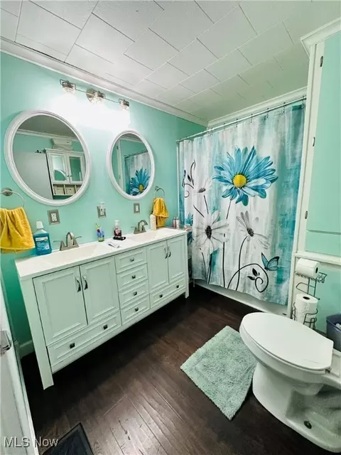 Bath - 418 Main St, Philo, OH 43771 photo 3 of 4