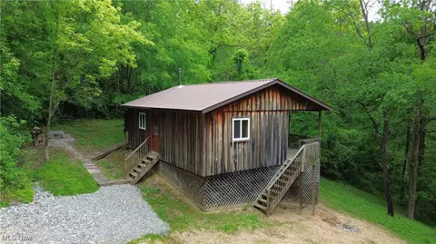 34215 Mt Hope Ridge Rd, Graysville, OH 45734