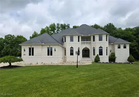 6419 S Rim Cir, Valley City, OH 44280