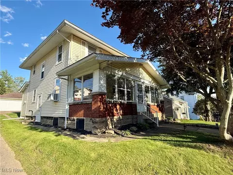 610 N 5th St, Cambridge, OH 43725