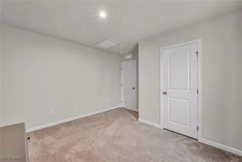 Entry Way - 114 River Run Dr, Elyria, OH 44035 photo 7 of 7