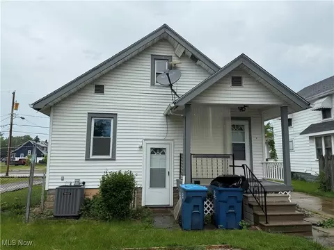 931 W 18th St, Lorain, OH 44052 photo 6