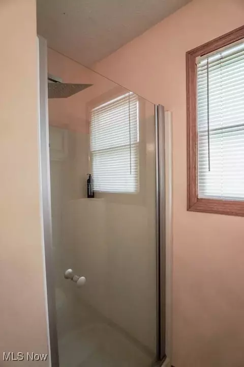 806 9th St SW, Massillon, OH 44647 photo 16