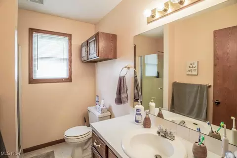 806 9th St SW, Massillon, OH 44647 photo 15