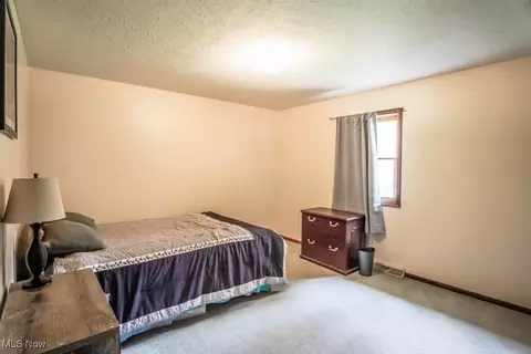 806 9th St SW, Massillon, OH 44647 photo 17