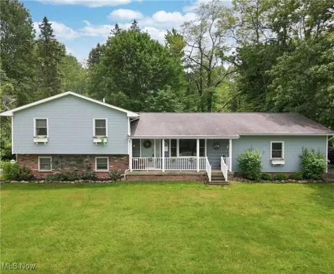 924 Riverside Dr, Painesville, OH 44077