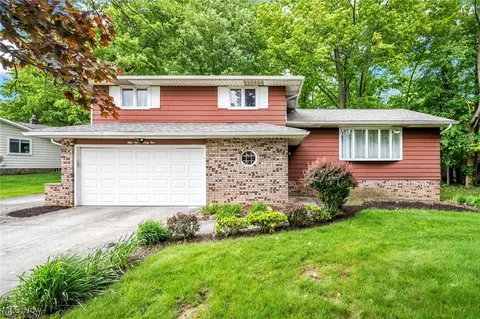 5765 Janet Blvd, Solon, OH 44139