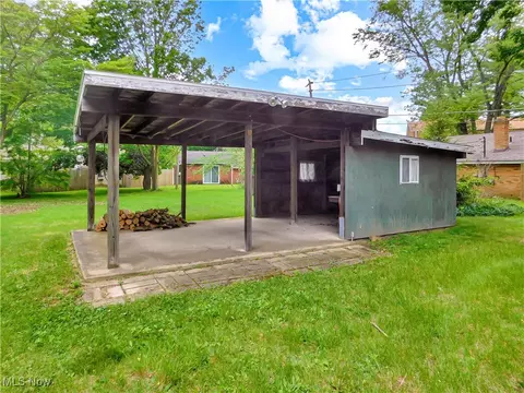 192 Walnut St, Geneva, OH 44041 photo 7
