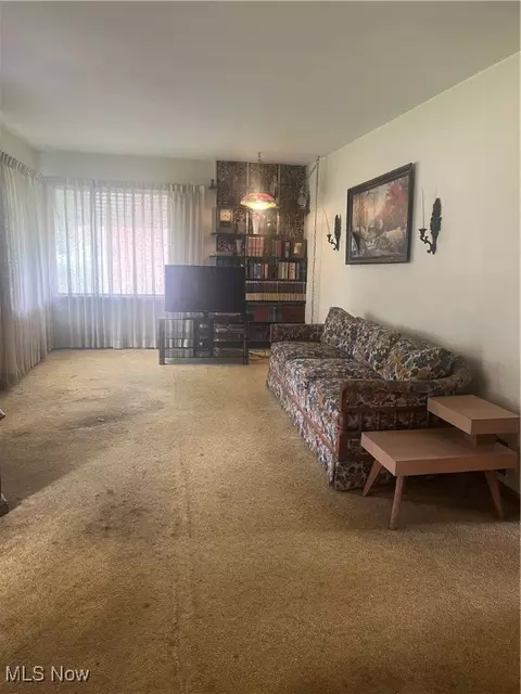 2517 W 8th St, Ashtabula, OH 44004 photo 2