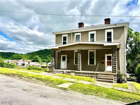 422 Whitely St, Bridgeport, OH 43912