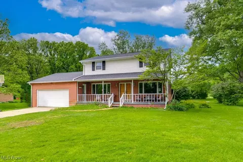 5867 Wiclif Rd NE, Canton, OH 44721