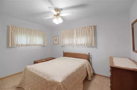 Bedroom - 987 E Decker Dr, Seven Hills, OH 44131 photo 1 of 6