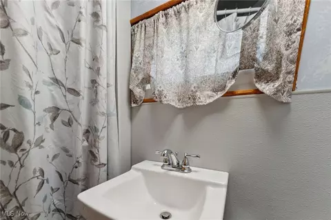 9265 Oberlin Rd, Elyria, OH 44035 photo 30