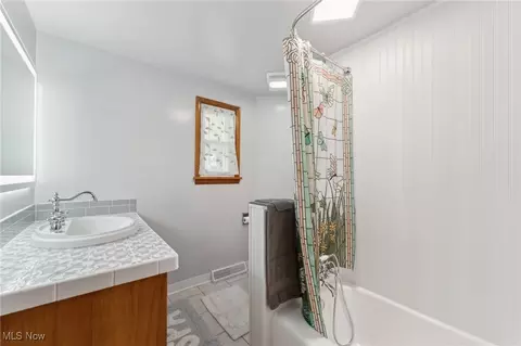 9265 Oberlin Rd, Elyria, OH 44035 photo 27