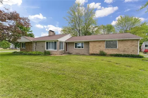 9265 Oberlin Rd, Elyria, OH 44035 photo 3