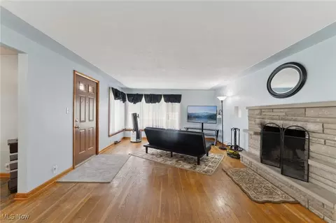 9265 Oberlin Rd, Elyria, OH 44035 photo 7