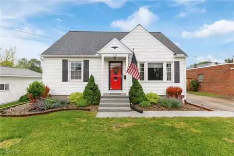 Exterior - 174 Woolf Ave, Akron, OH 44312 photo 2 of 5