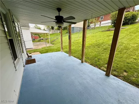 237 Beech Rd, Weirton, WV 26062 photo 4