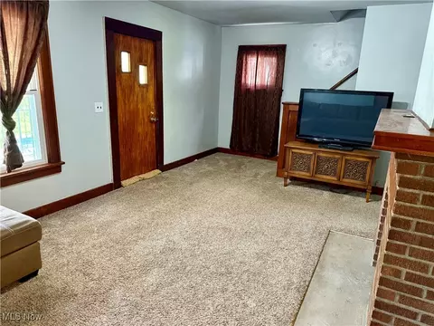 237 Beech Rd, Weirton, WV 26062 photo 6
