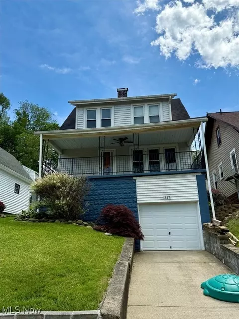 237 Beech Rd, Weirton, WV 26062 photo 2