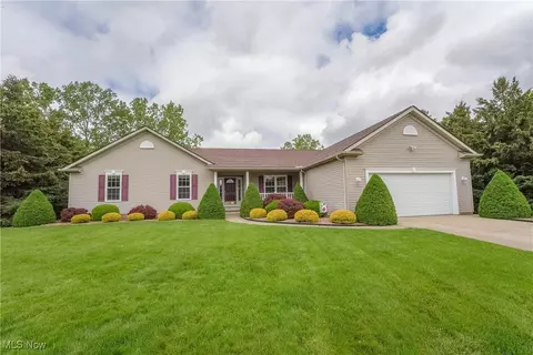 6951 Bunbury Ln, Concord, OH 44077