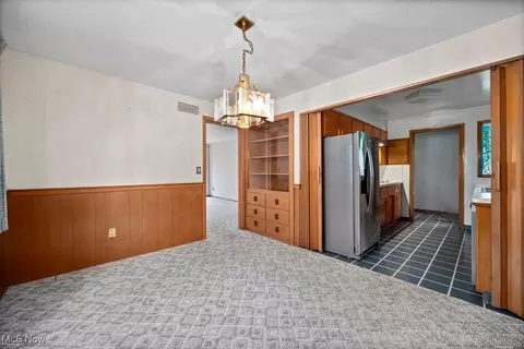 817 Washington Ave, Elyria, OH 44035 photo 27
