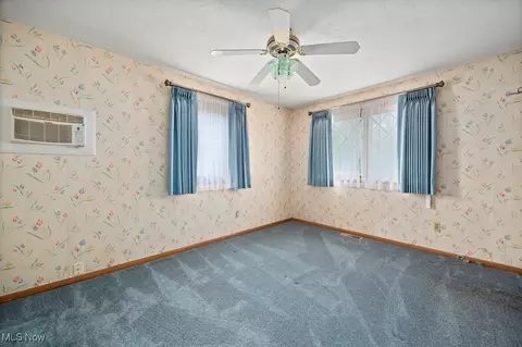 817 Washington Ave, Elyria, OH 44035 photo 11