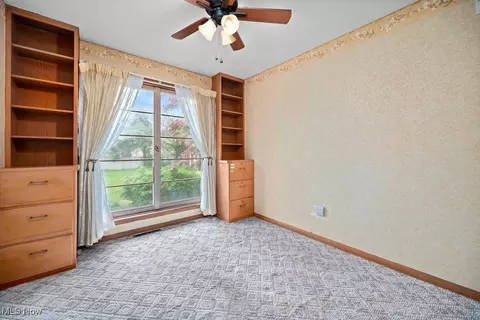 817 Washington Ave, Elyria, OH 44035 photo 19