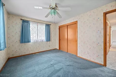 817 Washington Ave, Elyria, OH 44035 photo 12