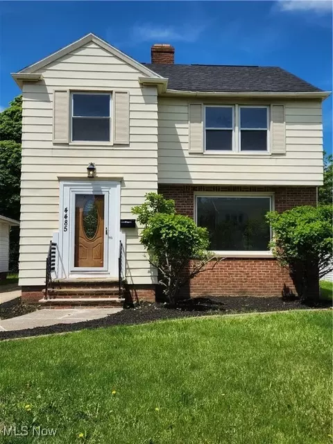 4485 Baintree Rd, University Heights, OH 44118