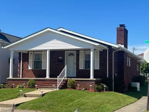 139 E Walnut St, Barnesville, OH 43713