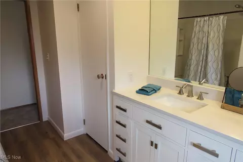 Bath - 3318 Avon Blvd, Ashtabula, OH 44004 photo 2 of 2