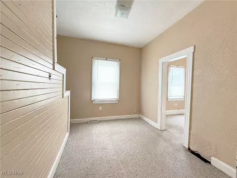 900 E 34th St, Lorain, OH 44055 photo 15