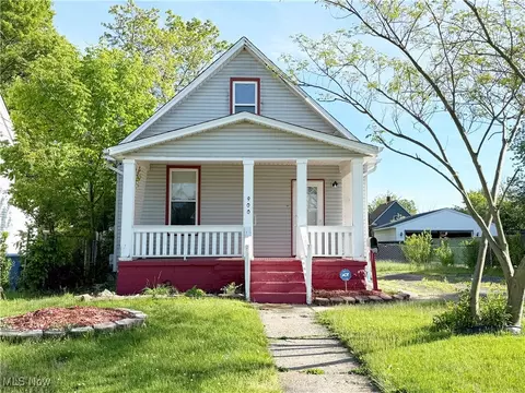 900 E 34th St, Lorain, OH 44055