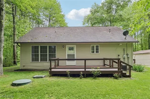 2490 Dodgeville Rd, Rome, OH 44085