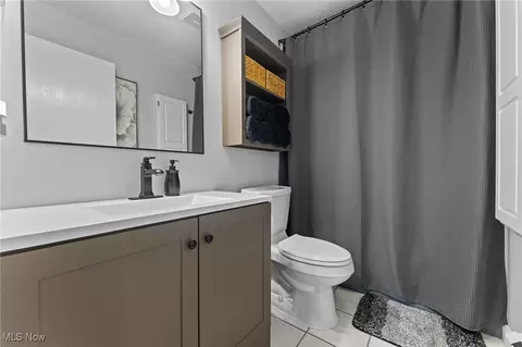 7356 Eisenhower Dr, Boardman, OH 44512 photo 17