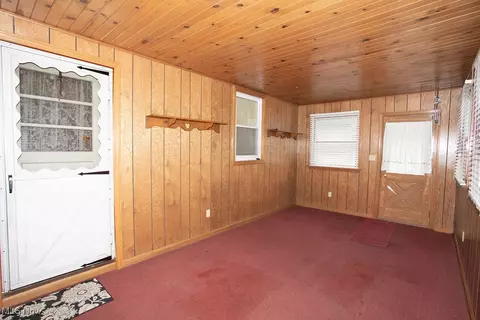 430 W Harvey St, Struthers, OH 44471 photo 28