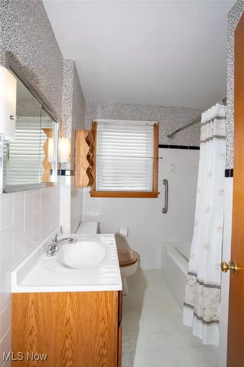 430 W Harvey St, Struthers, OH 44471 photo 22