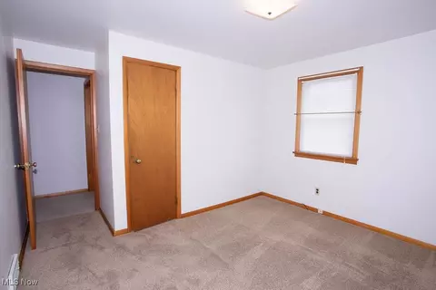 430 W Harvey St, Struthers, OH 44471 photo 24