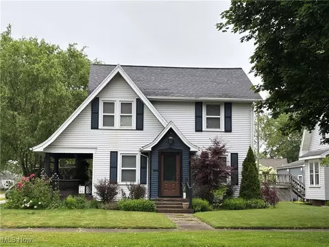 369 Union Ave, Dover, OH 44622