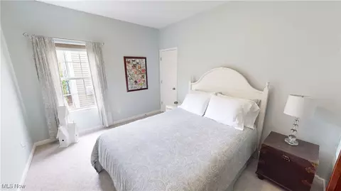 Bedroom - 4520 Ledge Ct, Kent, OH 44240 photo 2 of 6