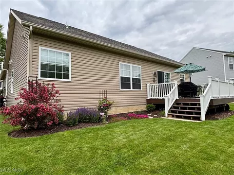 Exterior - 4520 Ledge Ct, Kent, OH 44240 photo 5 of 8