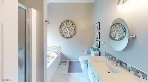Bath - 4520 Ledge Ct, Kent, OH 44240 photo 1 of 4