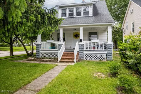 303 N Huntington St, Medina, OH 44256