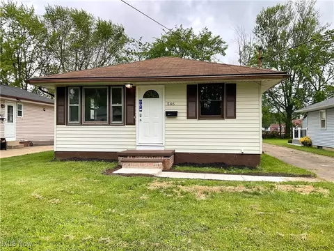 546 Wesley Ave, Elyria, OH 44035