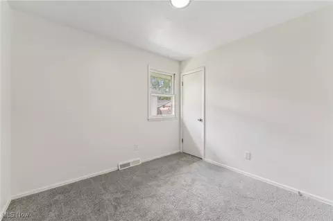 546 Wesley Ave, Elyria, OH 44035 photo 23