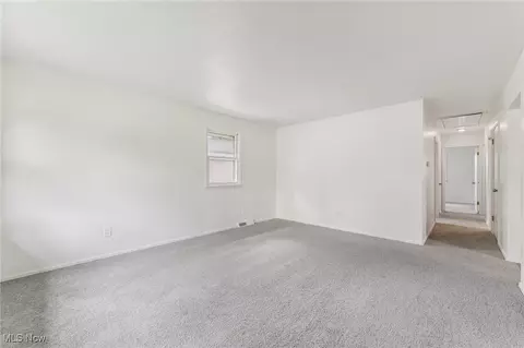 546 Wesley Ave, Elyria, OH 44035 photo 11