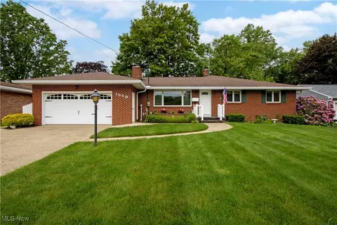 1950 Christmas Run Blvd, Wooster, OH 44691
