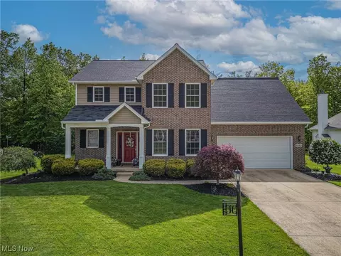 8543 Mulberry Chase, North Ridgeville, OH 44039